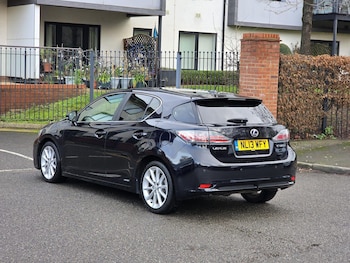 Used Lexus CT 2013 for sale - 76975564: Photo