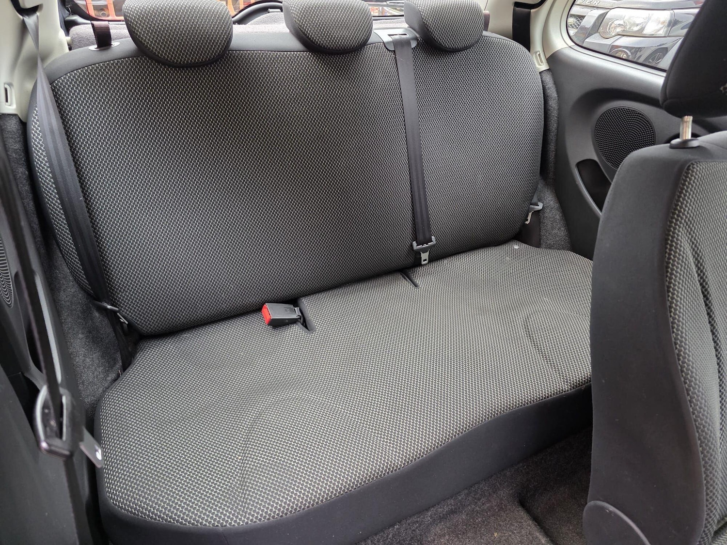 Used Nissan Micra 2010 for sale - 77270626: Photo 9