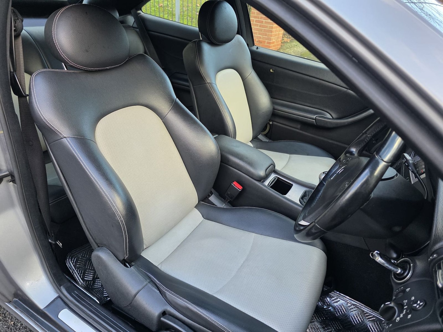 Used Mercedes-Benz CLC Class 2010 for sale - 77894064: Photo 8