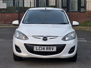 Used Mazda Mazda2 2014 for sale - 76993752: Photo