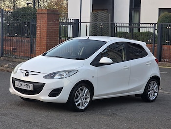 Used Mazda Mazda2 2014 for sale - 76993752: Photo