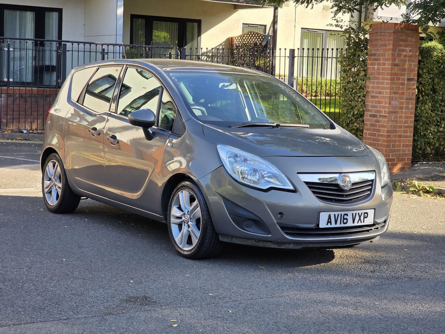 Used Vauxhall Meriva for sale - 76993672: Photo 1