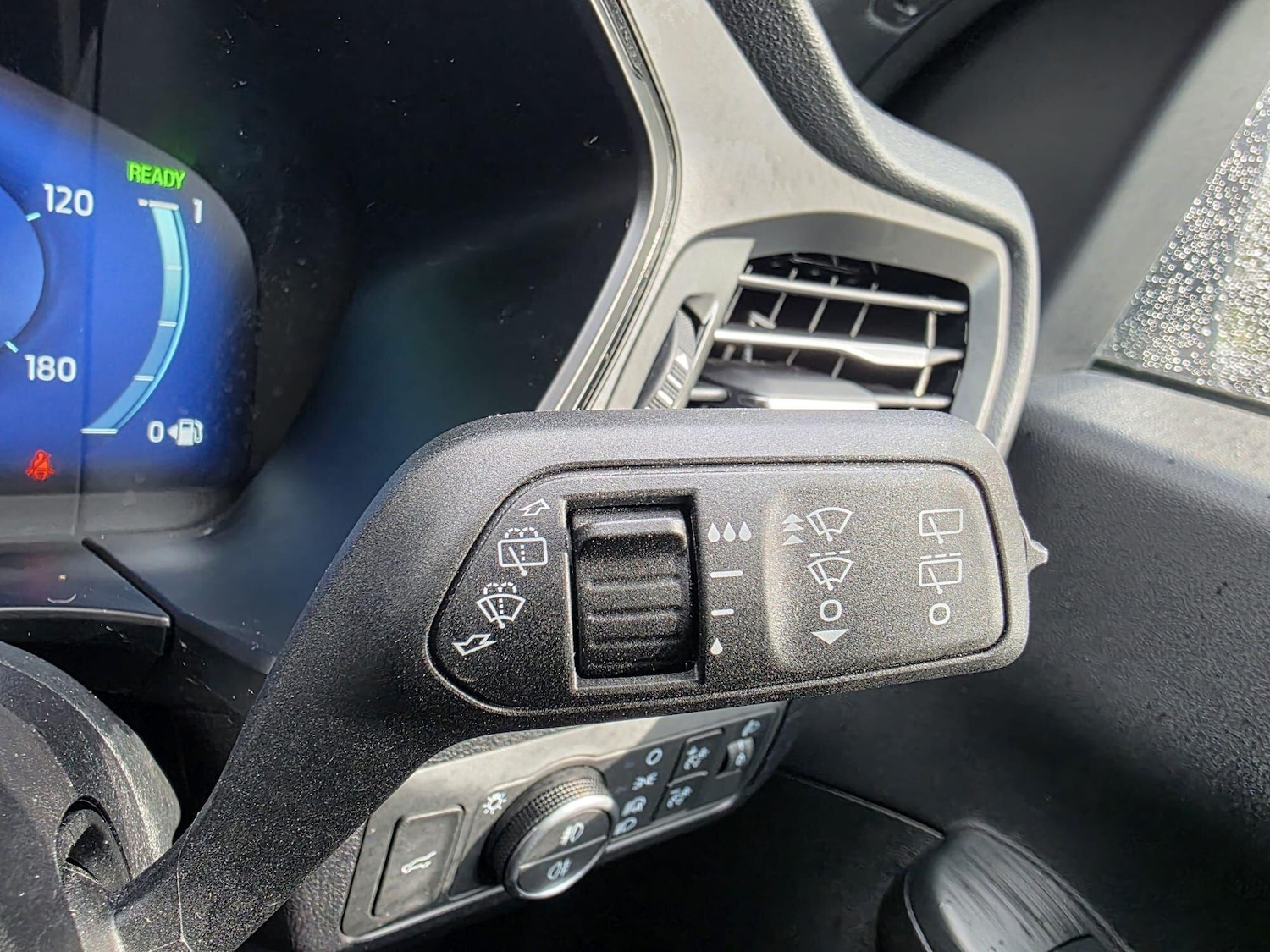 Used Ford Kuga 2023 for sale - 77270628: Photo 30