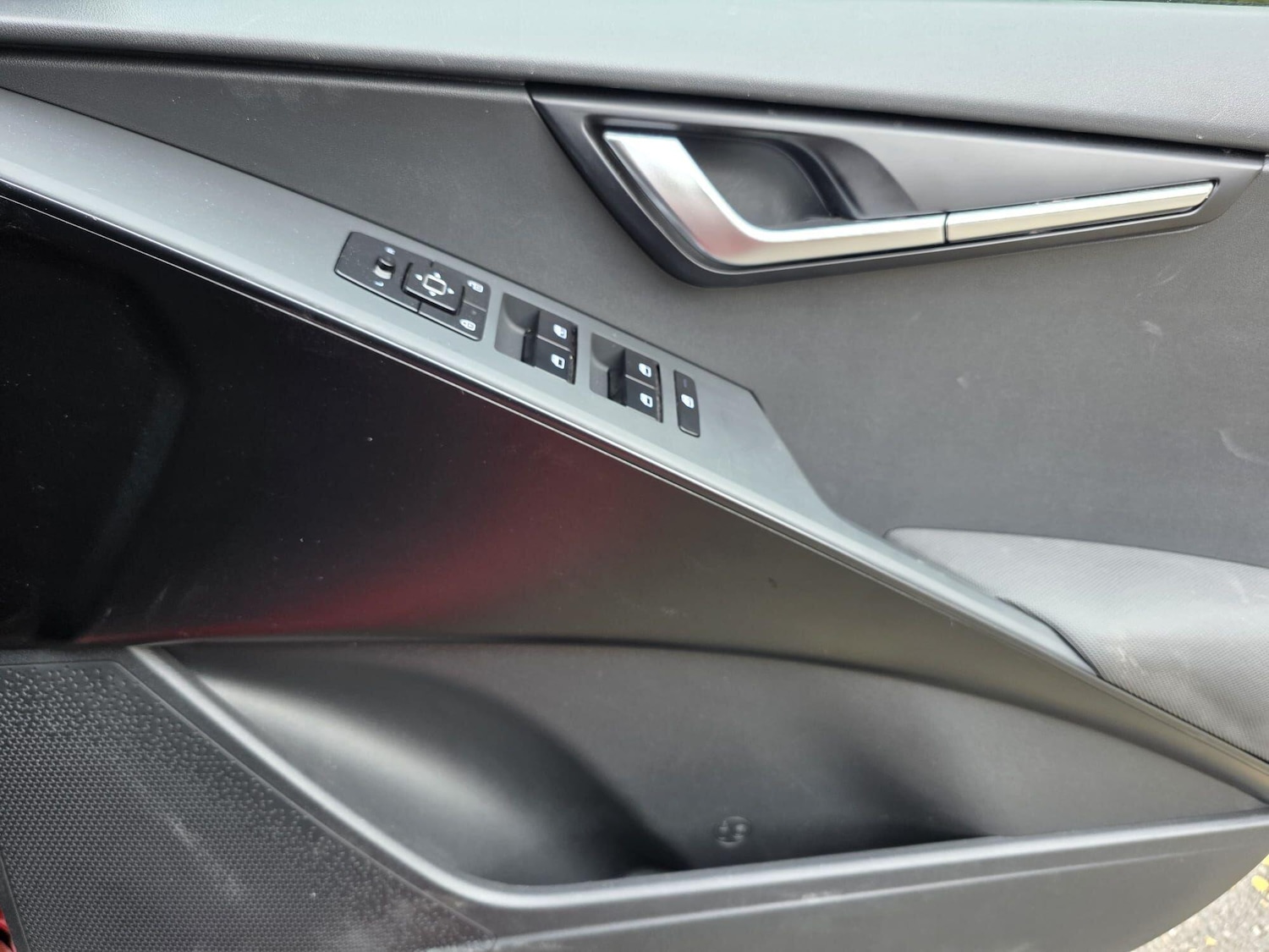 Used Kia Niro 2024 for sale - 76994283: Photo 24