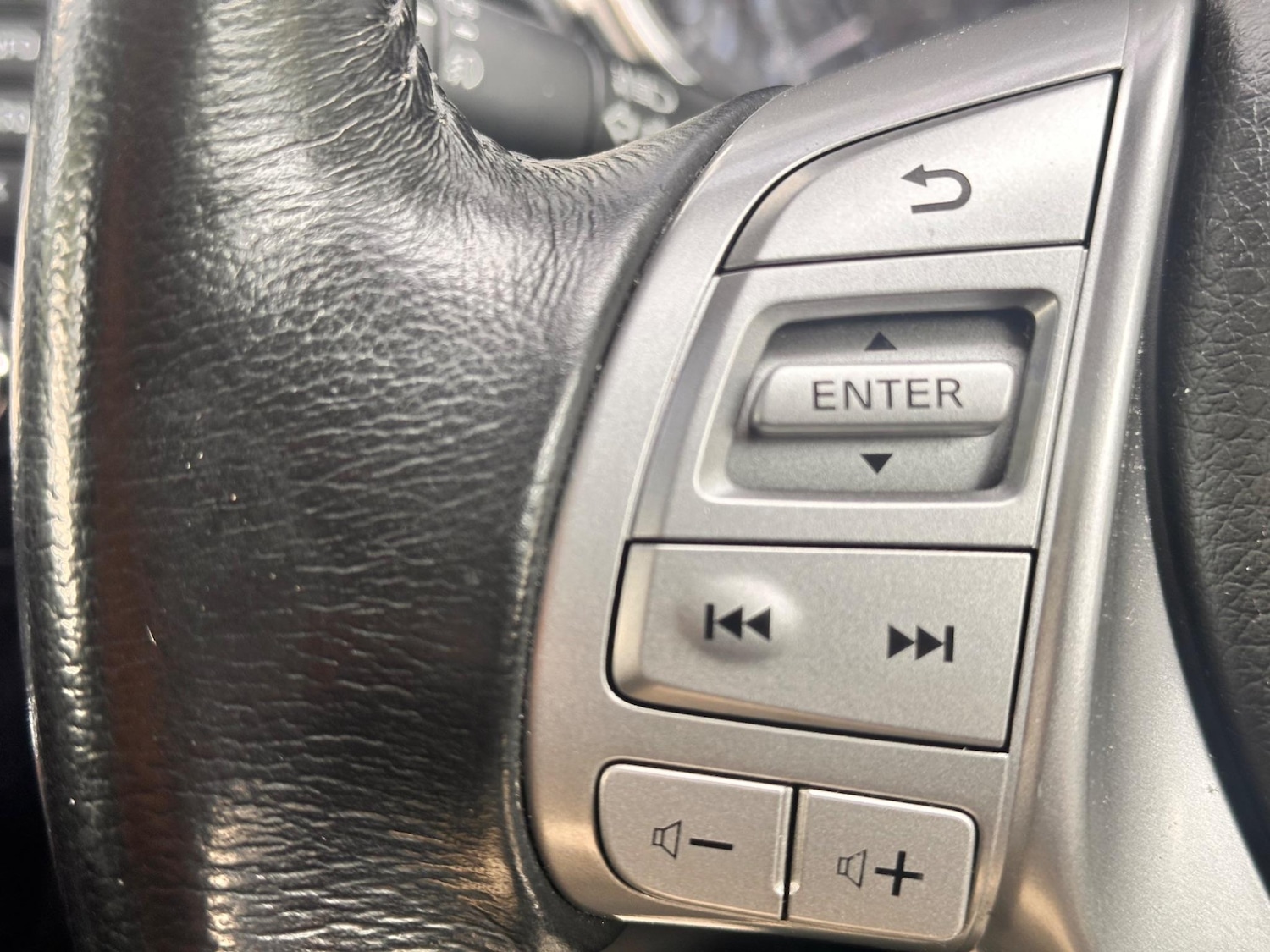 Used Nissan X-Trail 2016 for sale - 77270680: Photo 31