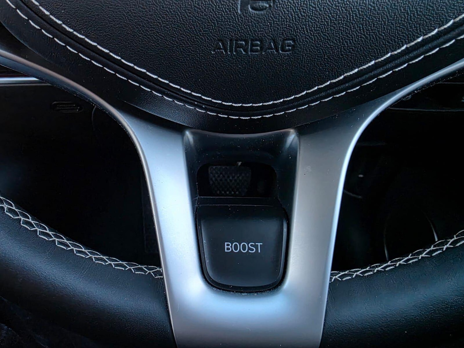 Used Genesis GV70 2024 for sale - 77163559: Photo 31