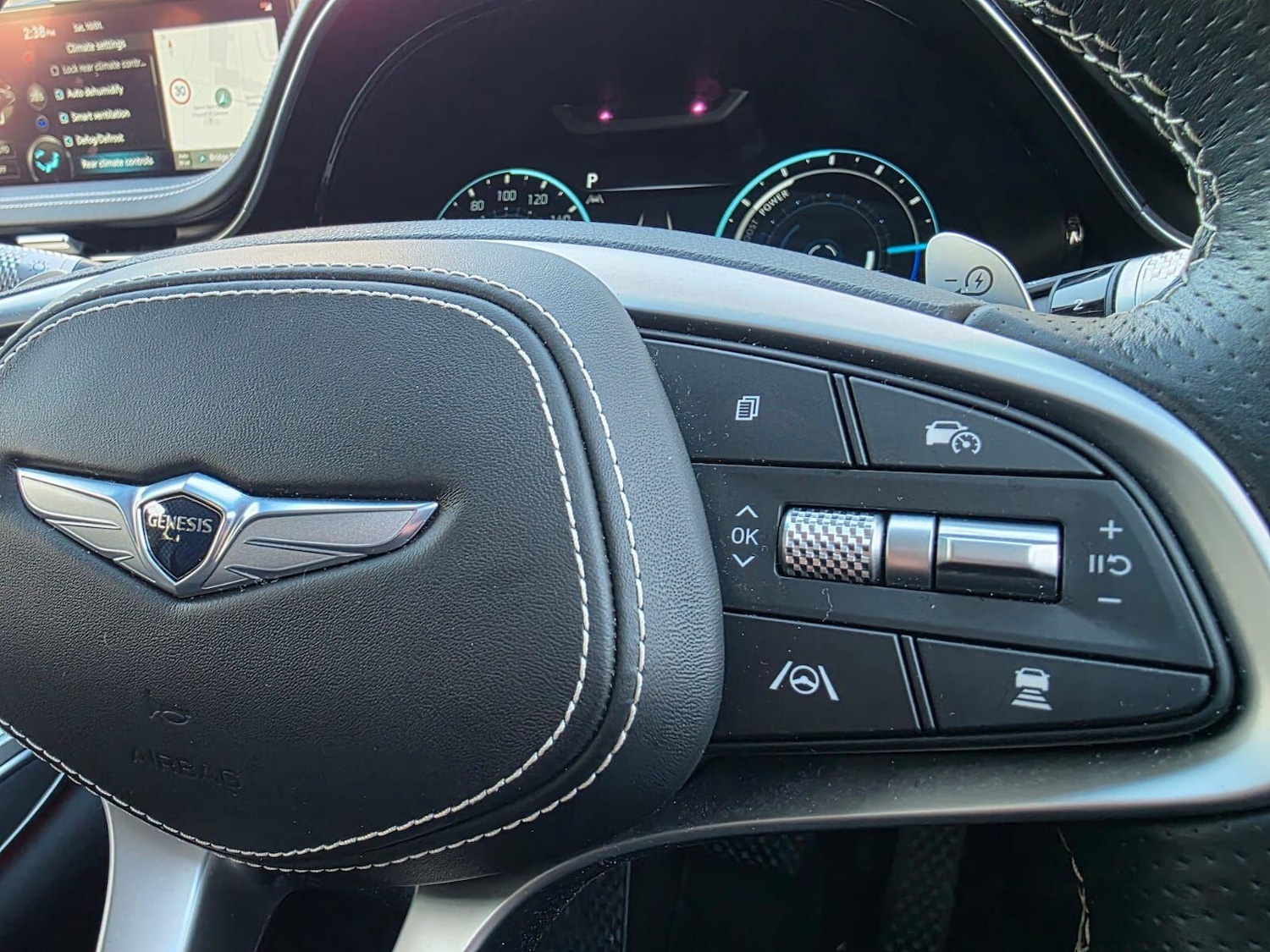 Used Genesis GV70 2024 for sale - 77163559: Photo 33