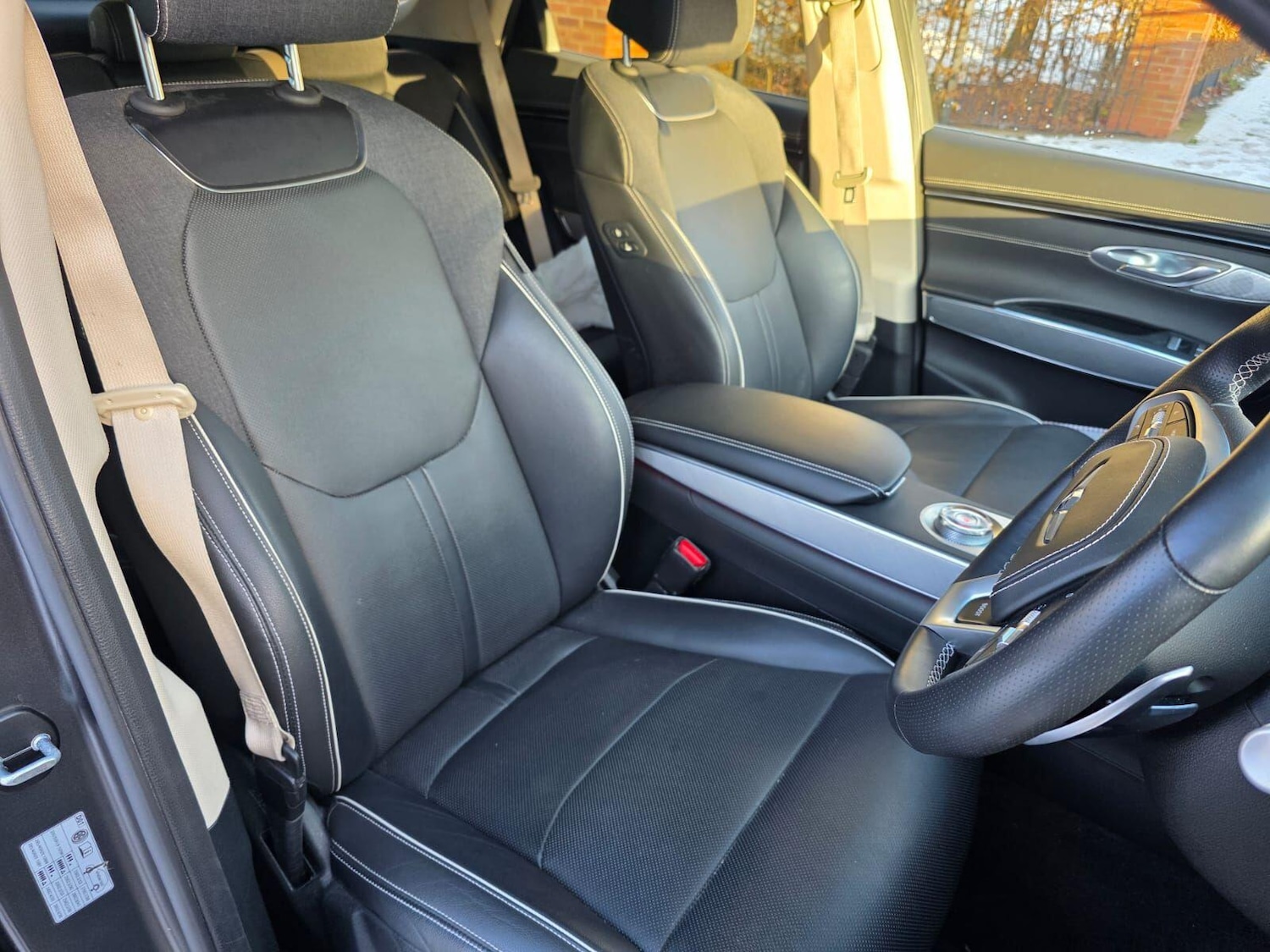 Used Genesis GV70 2024 for sale - 77163559: Photo 8