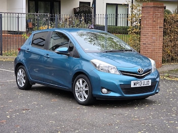 Toyota - Yaris