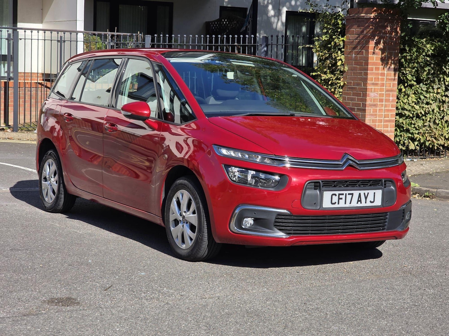 Used Citroen C4 Grand Picasso 2017 for sale - 76988256: Photo 1