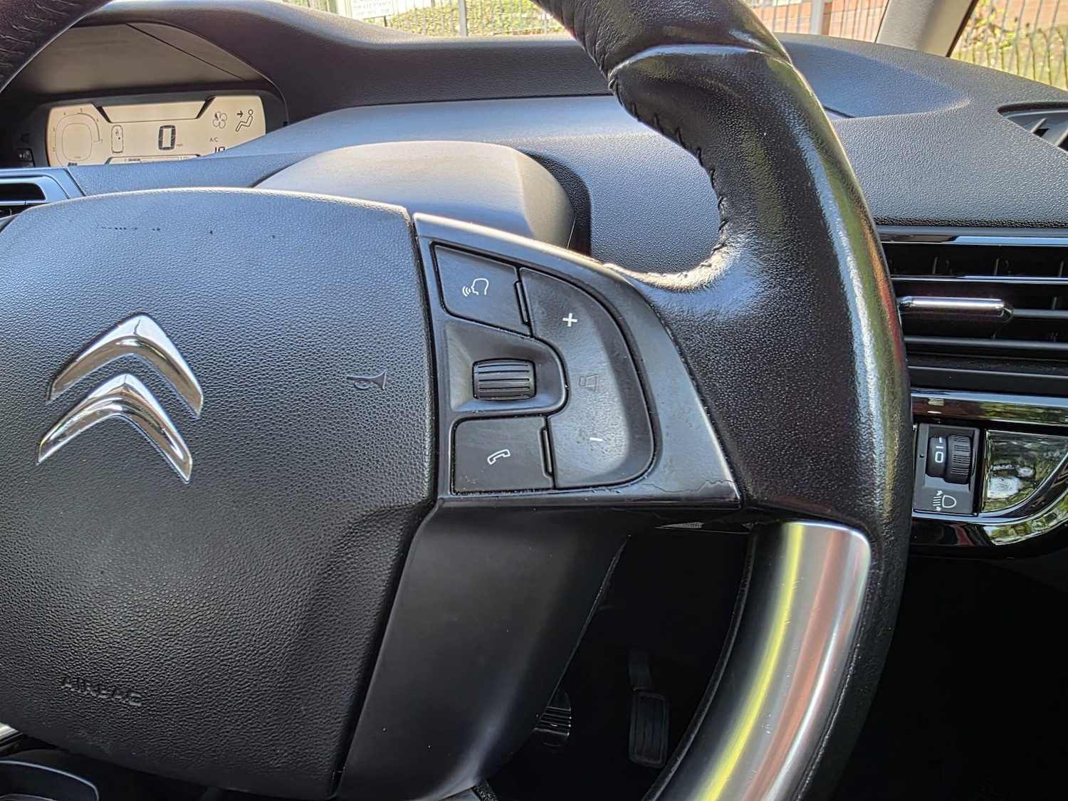 Used Citroen C4 Grand Picasso 2017 for sale - 76988256: Photo 26