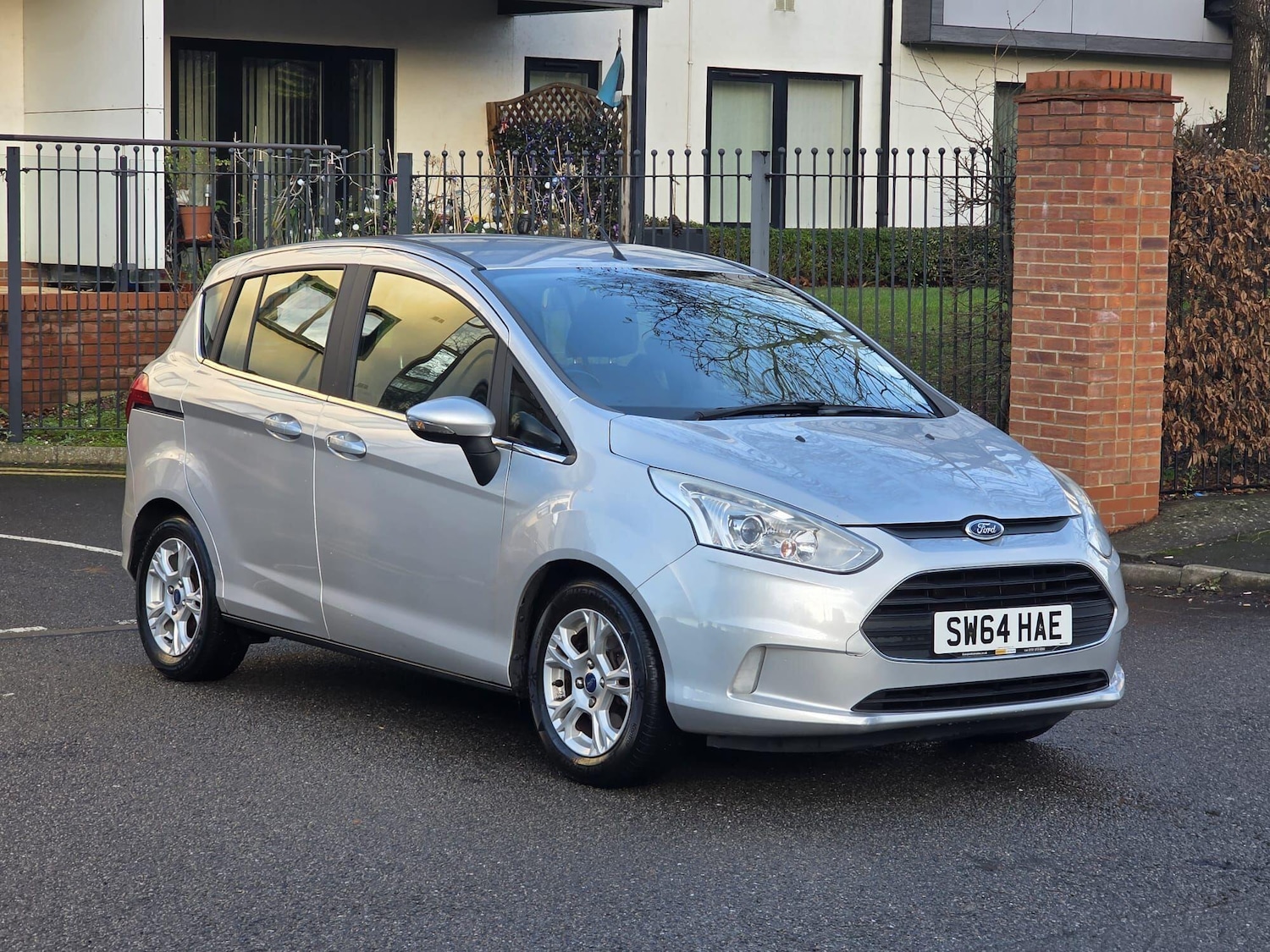 Used Ford B-MAX 2014 for sale - 76926180: Photo 1
