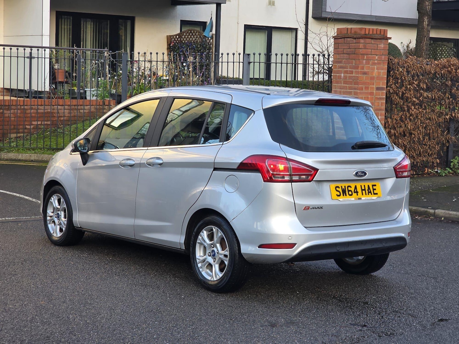 Used Ford B-MAX 2014 for sale - 76926180: Photo 4