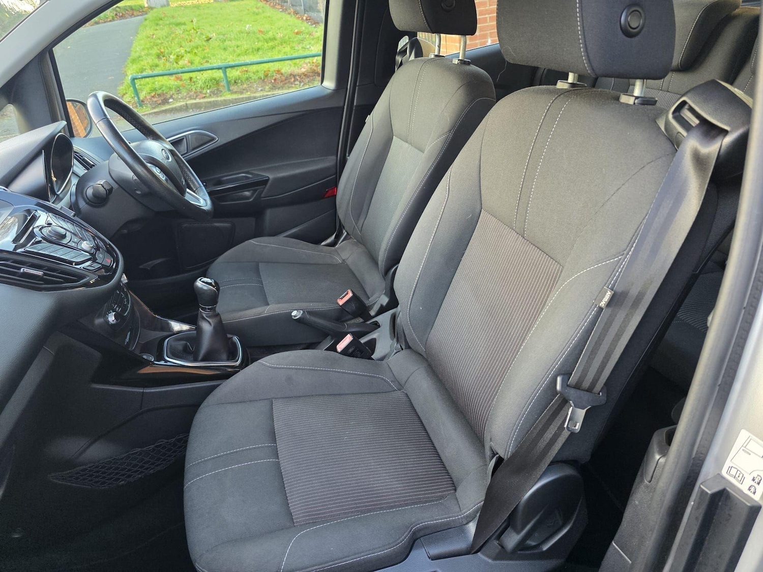 Used Ford B-MAX 2014 for sale - 76926180: Photo 8