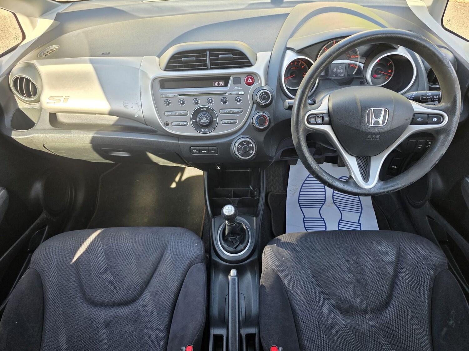 Used Honda Jazz 2010 for sale - 78175848: Photo 9