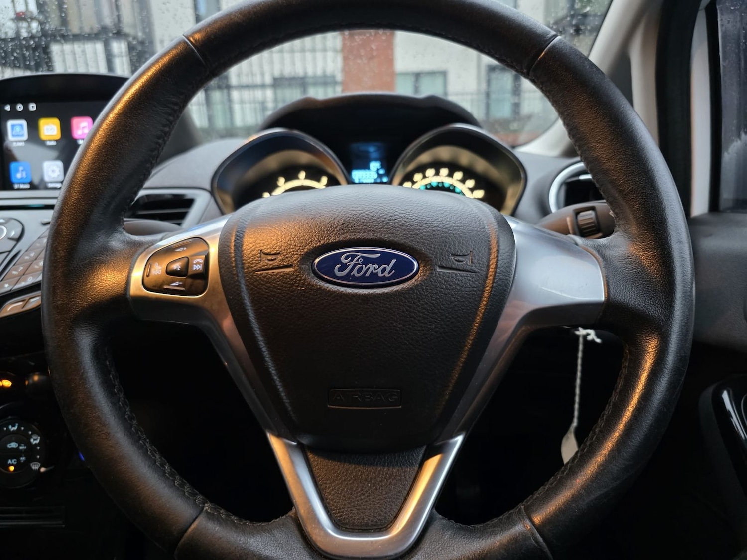 Used Ford Fiesta 2015 for sale - 77293539: Photo 14