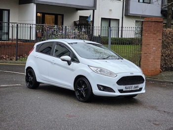 Used Ford Fiesta 2015 for sale - 77293539: Photo