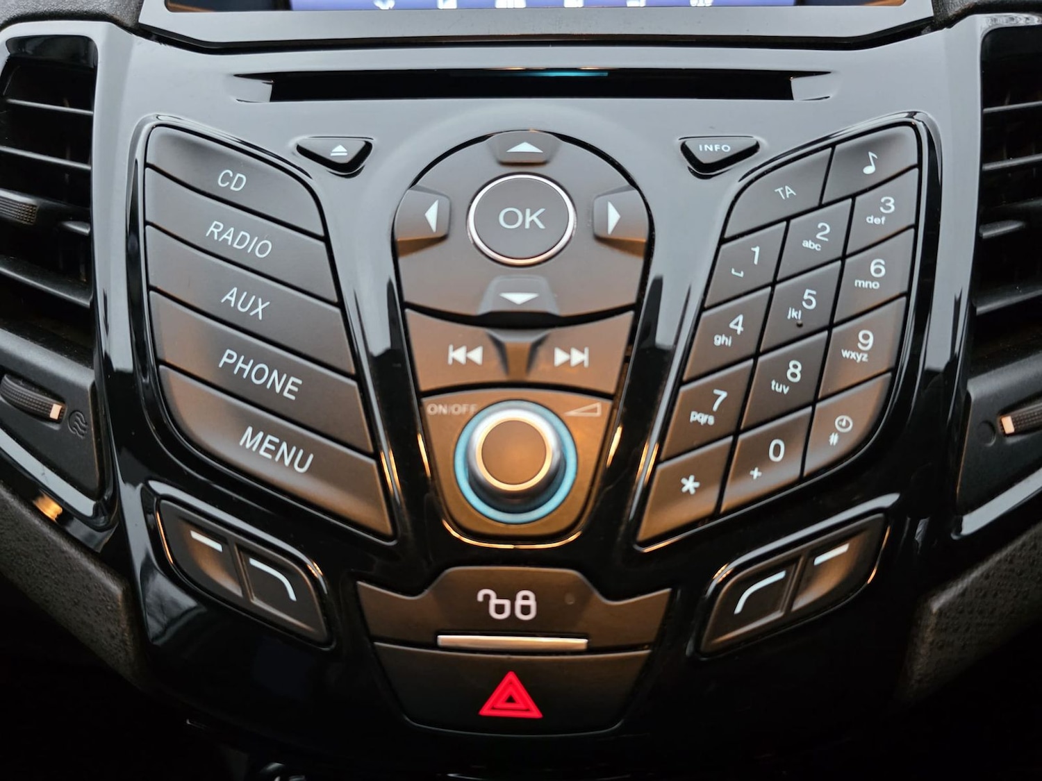 Used Ford Fiesta 2015 for sale - 77293539: Photo 20