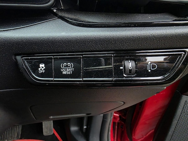 Used Kia Niro 2024 for sale - 76314592: Photo 23