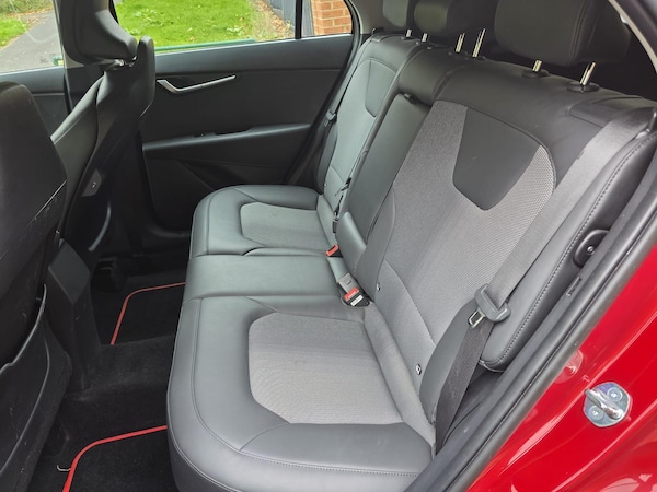 Used Kia Niro 2024 for sale - 76314592: Photo 8