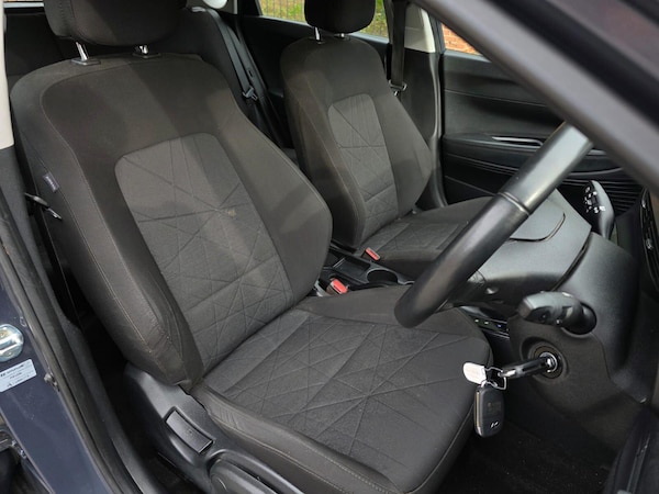 Used Hyundai BAYON 2022 for sale - 76179366: Photo 8