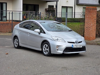 Used Toyota Prius 2017 for sale - 77270660: Photo