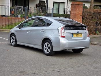 Used Toyota Prius 2017 for sale - 77270660: Photo