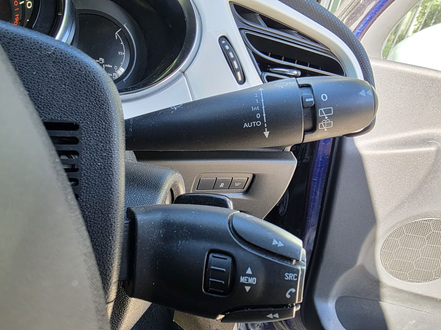 Used Citroen DS3 2015 for sale - 77894062: Photo 15