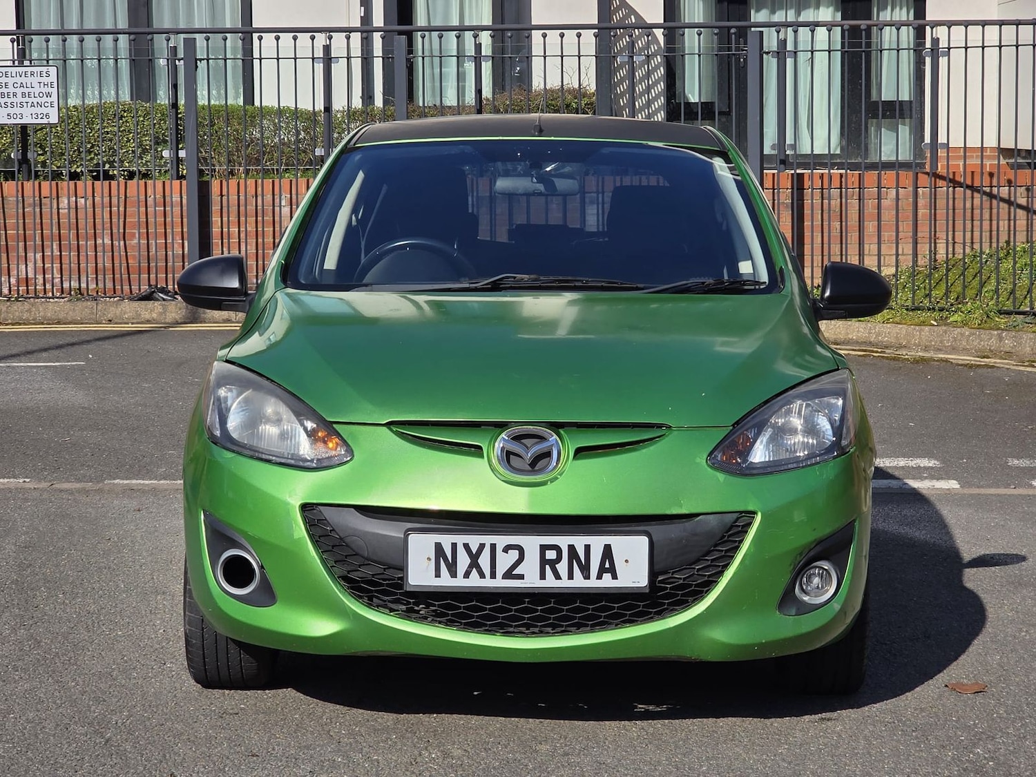 Used Mazda Mazda2 2012 for sale - 77960070: Photo 2