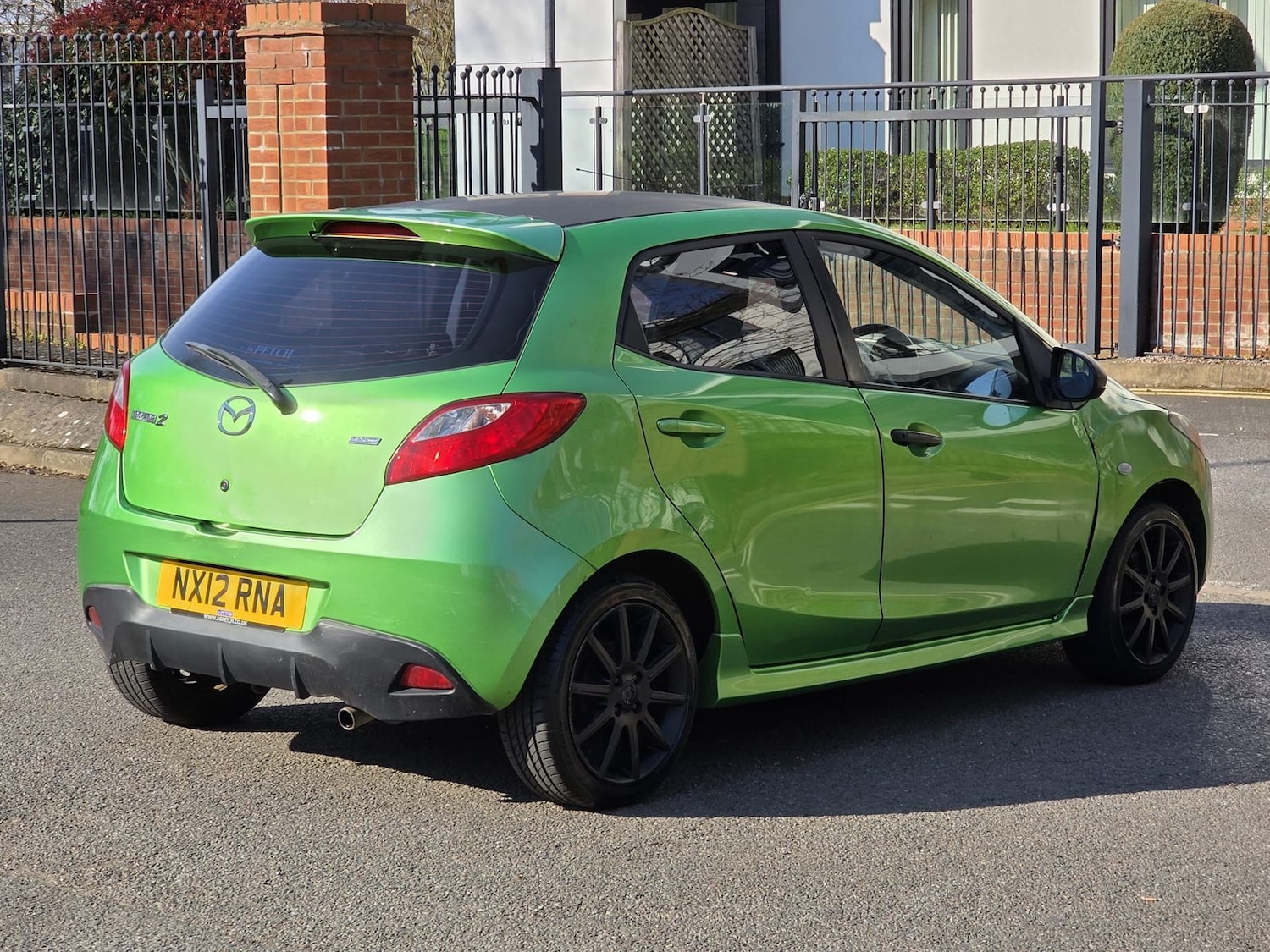 Used Mazda Mazda2 2012 for sale - 77960070: Photo 6