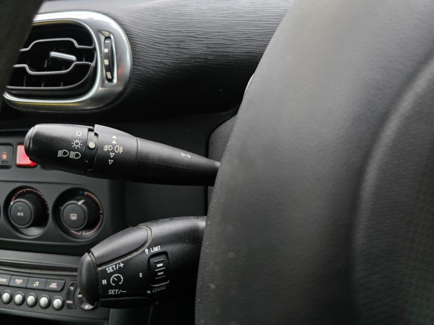 Used Citroen C3 Picasso 2015 for sale - 76498724: Photo 16