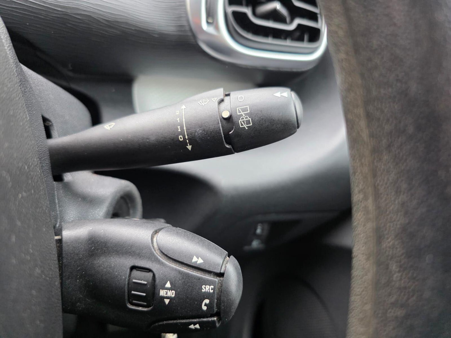 Used Citroen C3 Picasso 2015 for sale - 76498724: Photo 17