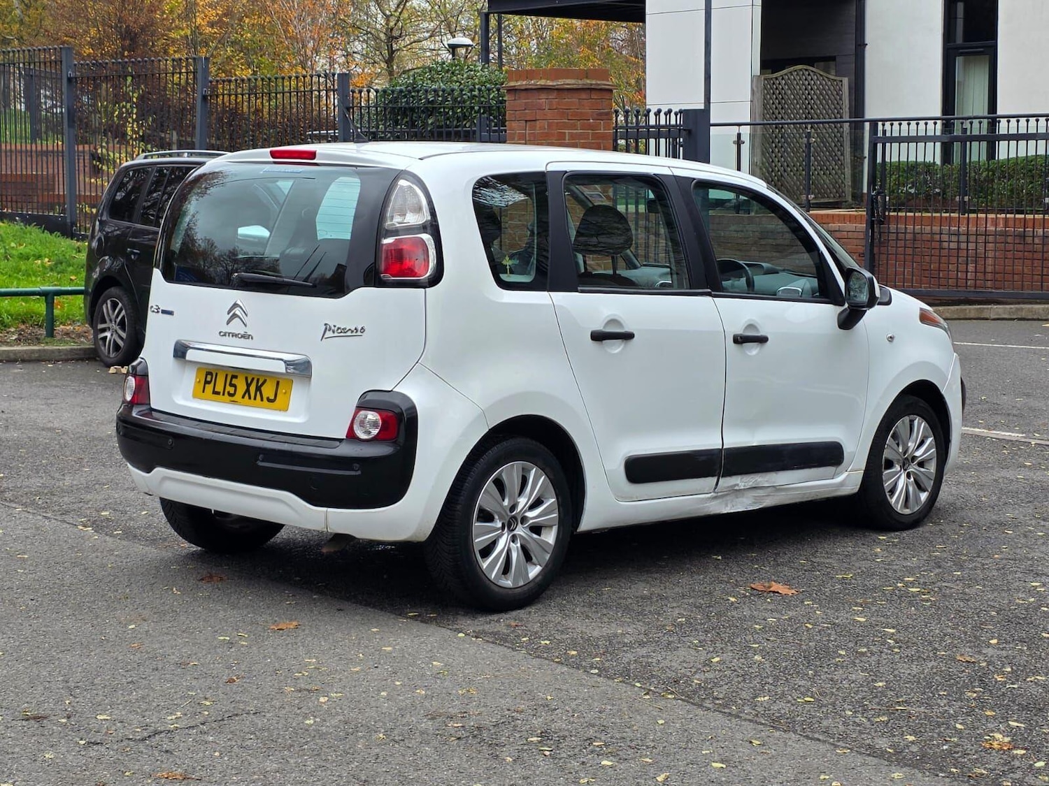 Used Citroen C3 Picasso 2015 for sale - 76498724: Photo 6