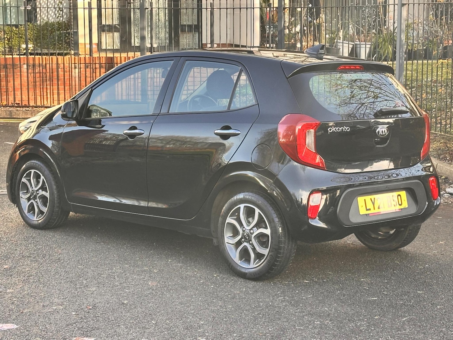 Used Kia Picanto 2021 for sale - 76239869: Photo 23