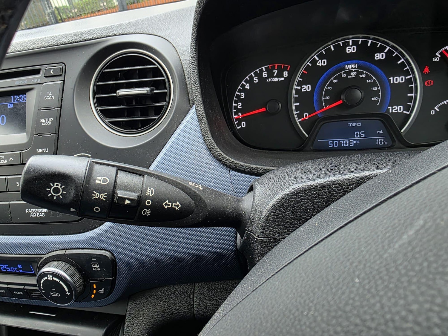 Used Hyundai i10 2016 for sale - 77270632: Photo 22