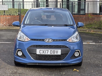 Used Hyundai i10 2017 for sale - 77270661: Photo