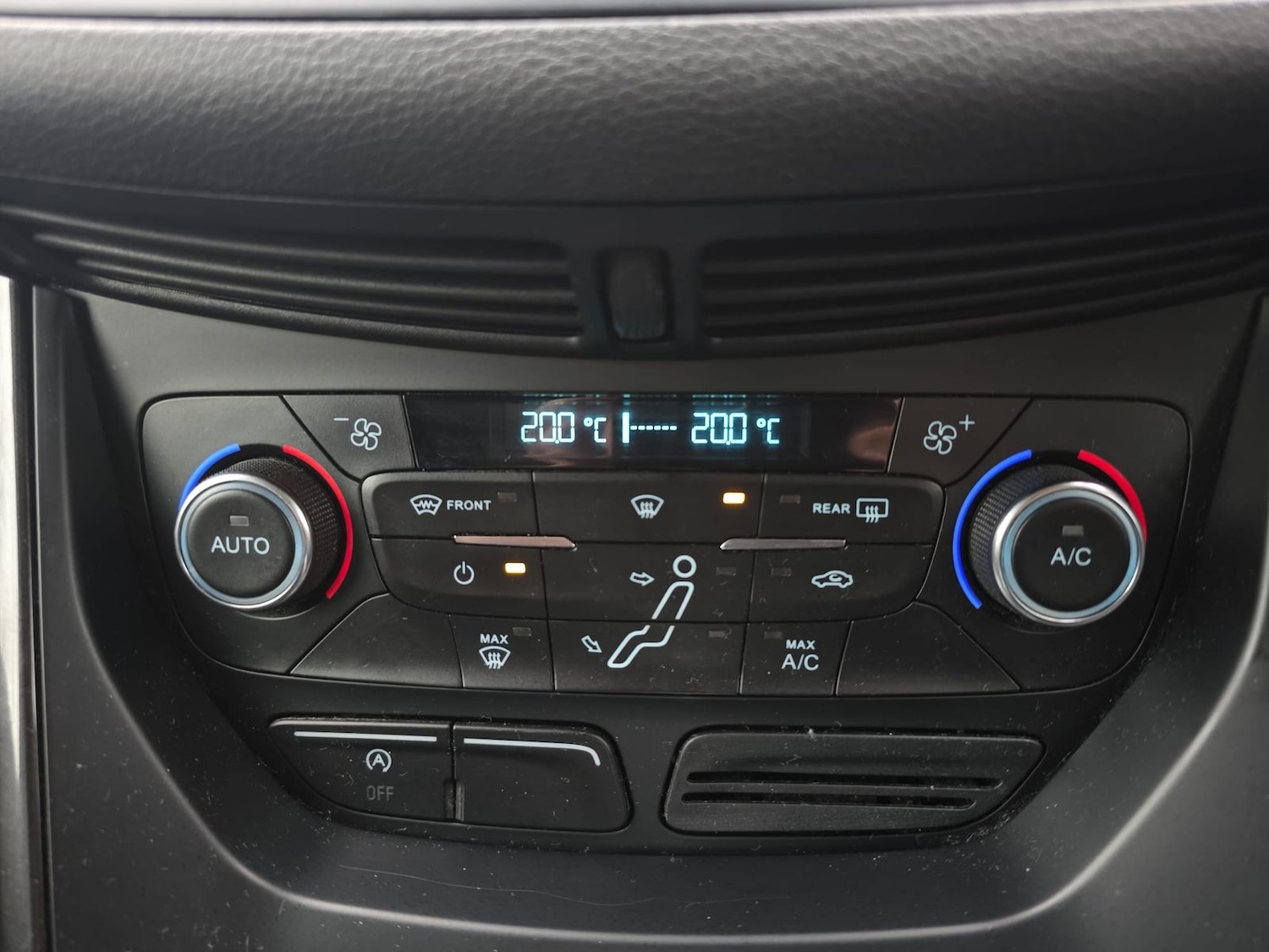 Used Ford Grand C-Max 2015 for sale - 77995199: Photo 13