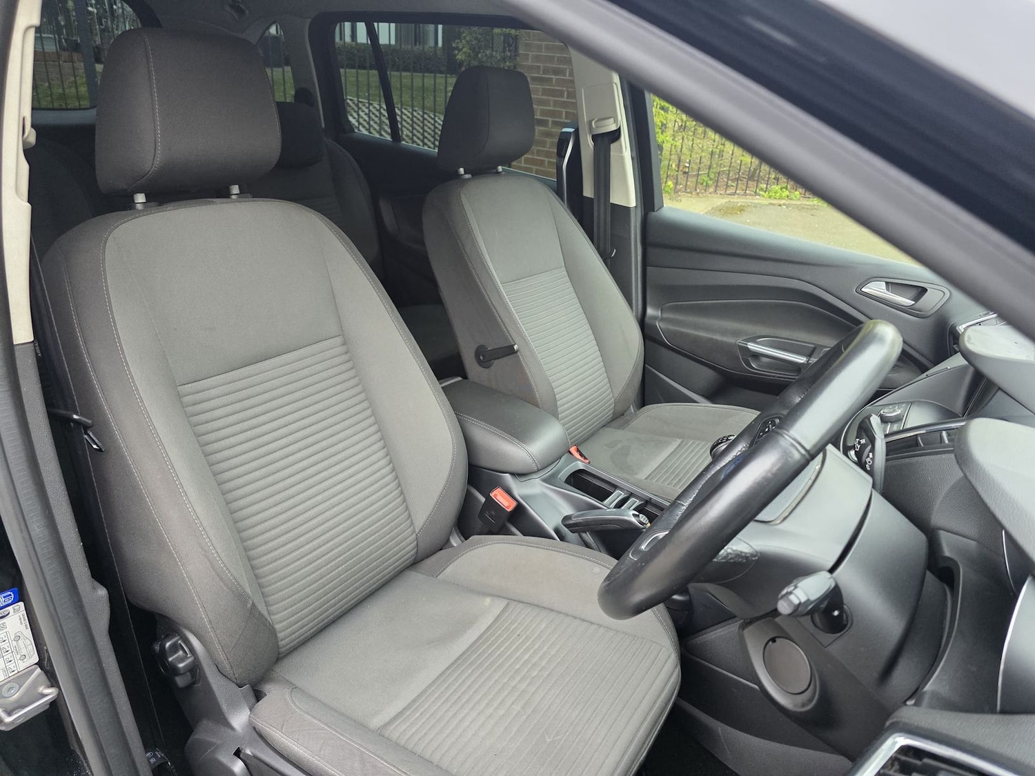 Used Ford Grand C-Max 2015 for sale - 77995199: Photo 7