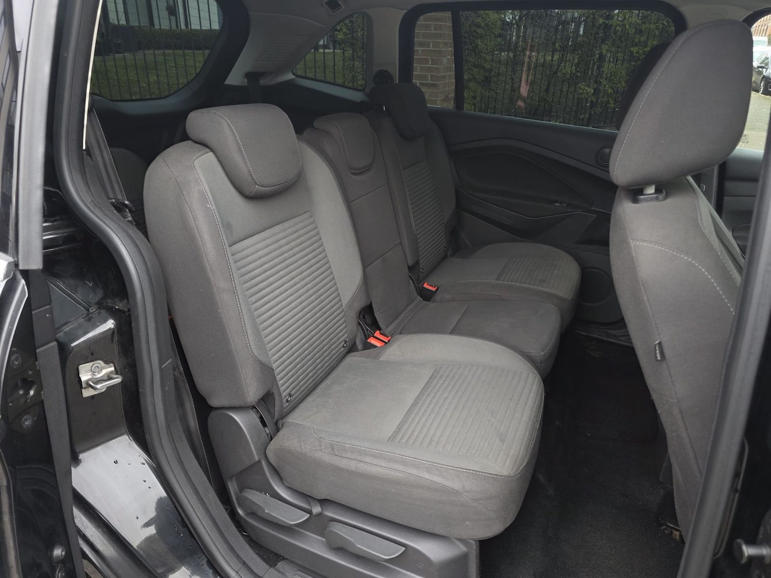 Used Ford Grand C-Max 2015 for sale - 77995199: Photo 8