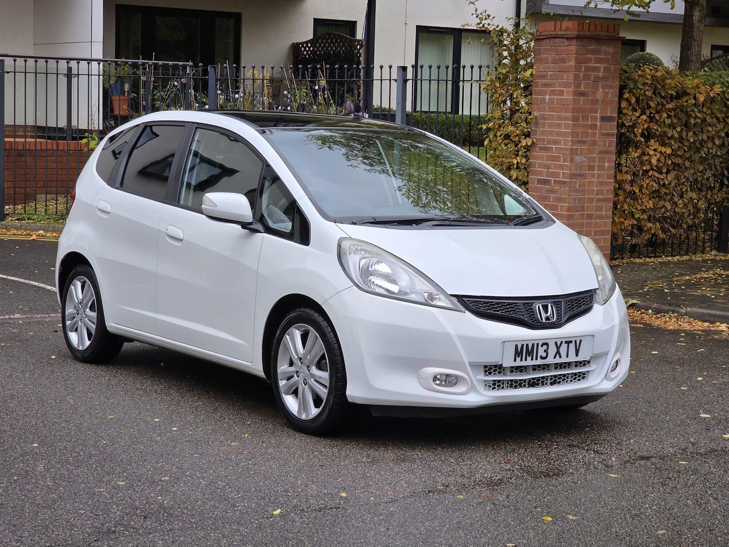 Used Honda Jazz 2013 for sale - 76377539: Photo 1