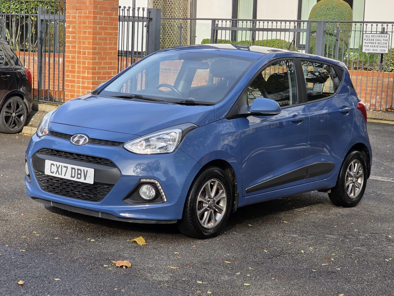 Used Hyundai i10 for sale - 76995275: Photo 3