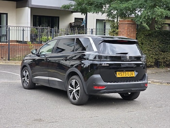 Used Peugeot 5008 2023 for sale - 76108883: Photo 4