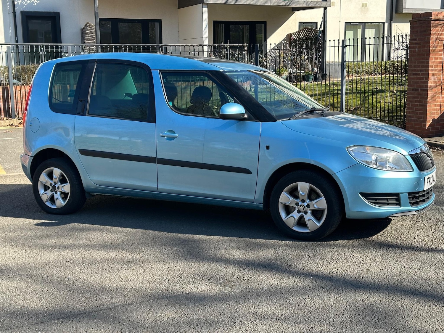 Used Skoda Roomster 2013 for sale - 76991018: Photo 4