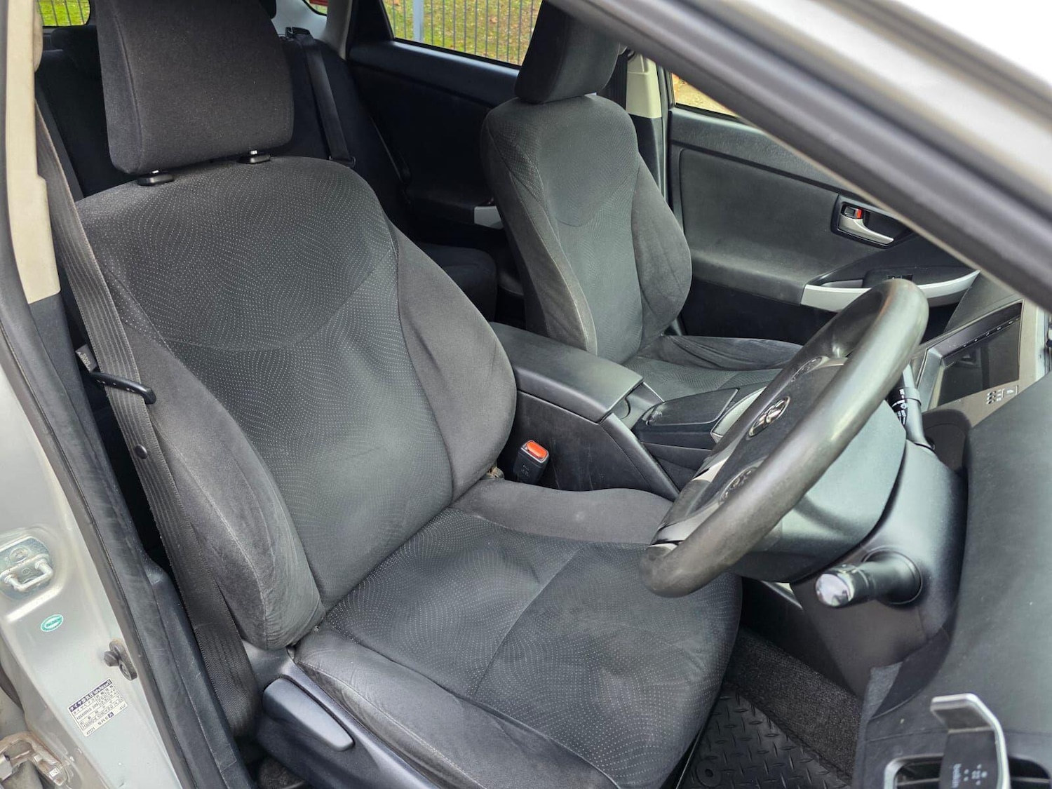 Used Toyota Prius 2017 for sale - 76620405: Photo 10