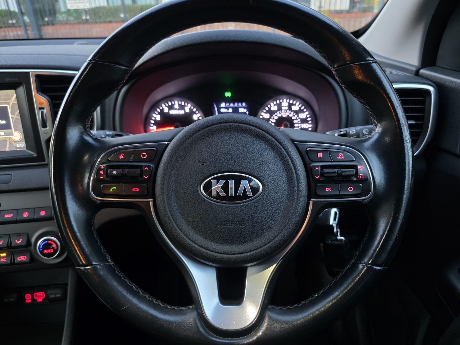 Used Kia Sportage 2017 for sale - 76398412: Photo 17