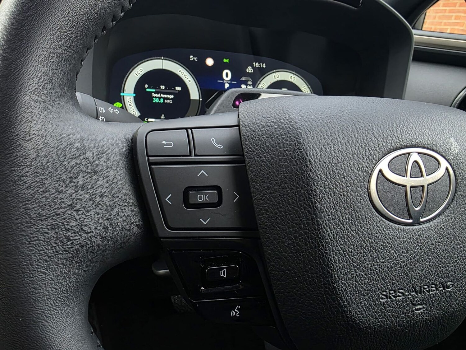 Used Toyota C-HR 2025 for sale - 78211560: Photo 14