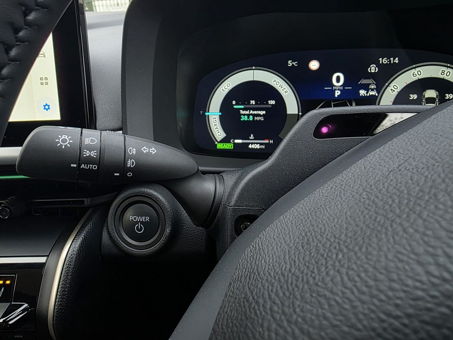 Used Toyota C-HR 2025 for sale - 78211560: Photo 18