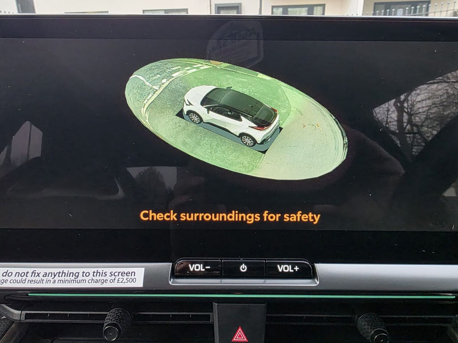 Used Toyota C-HR 2025 for sale - 78211560: Photo 24