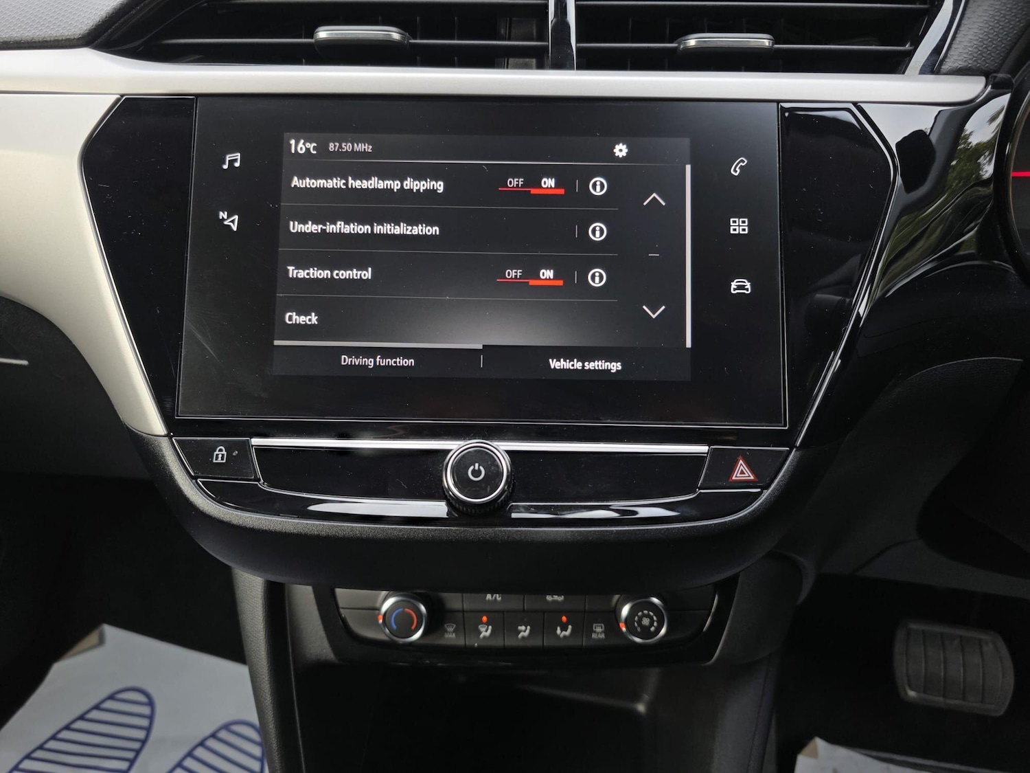 Used Vauxhall Corsa 2023 for sale - 77270641: Photo 13