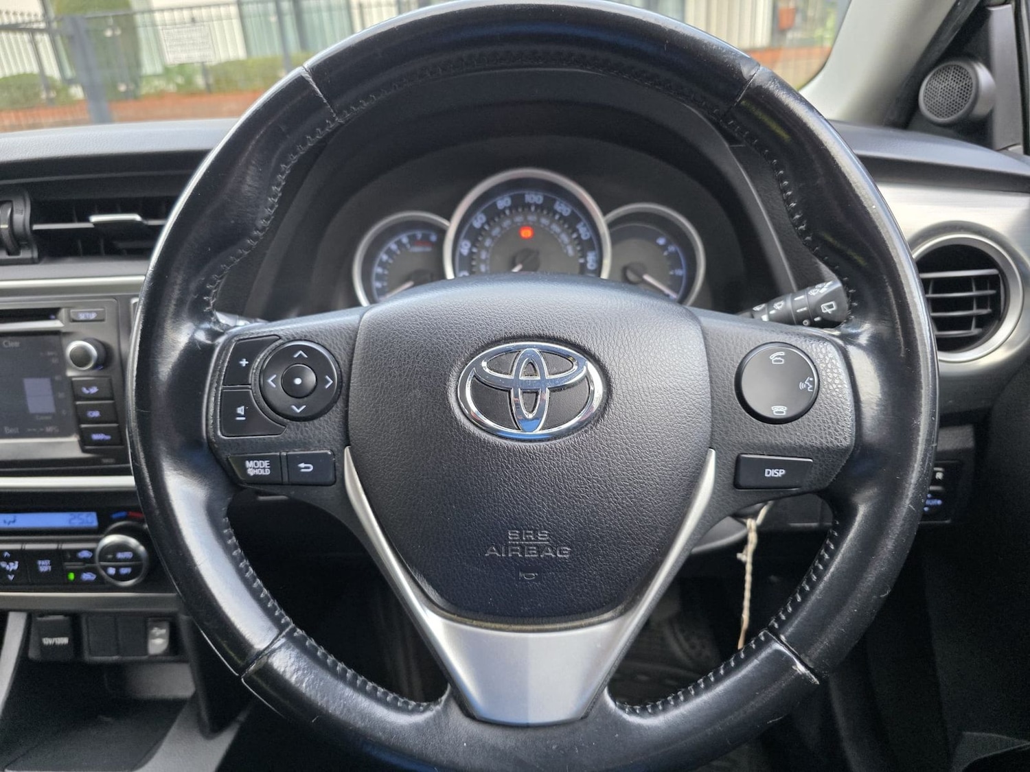 Used Toyota Auris 2014 for sale - 77311529: Photo 14